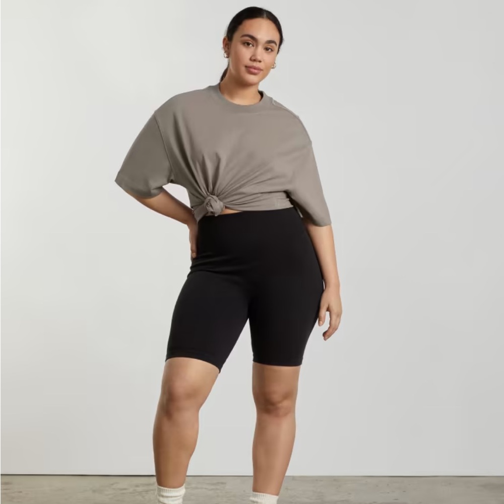 Everlane Women’s The Premium Weight Relaxed Tee